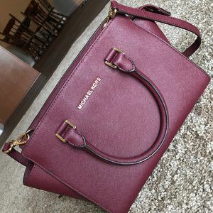 Michael Kors Savannah Medium Satchel Bag 👜